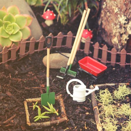 miniature gardening set